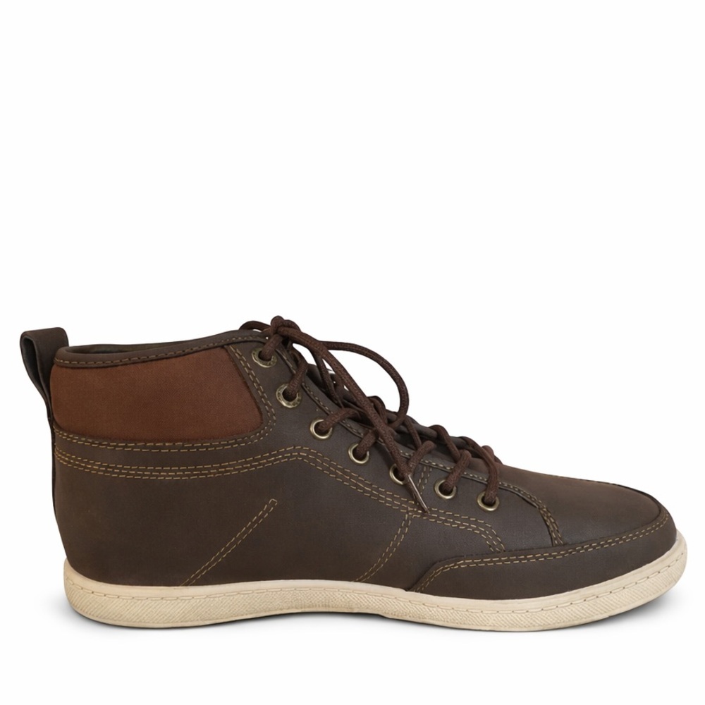 GH Bass & Co. NEW w Tags. Men's Brown Barstow WX B Casual.  Size 8M.  No Box